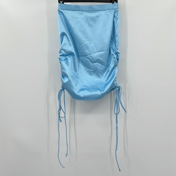 LaQuan Smith Ruched Side Tie Mini Skirt in Baby Blue Small - Picture 4 of 8